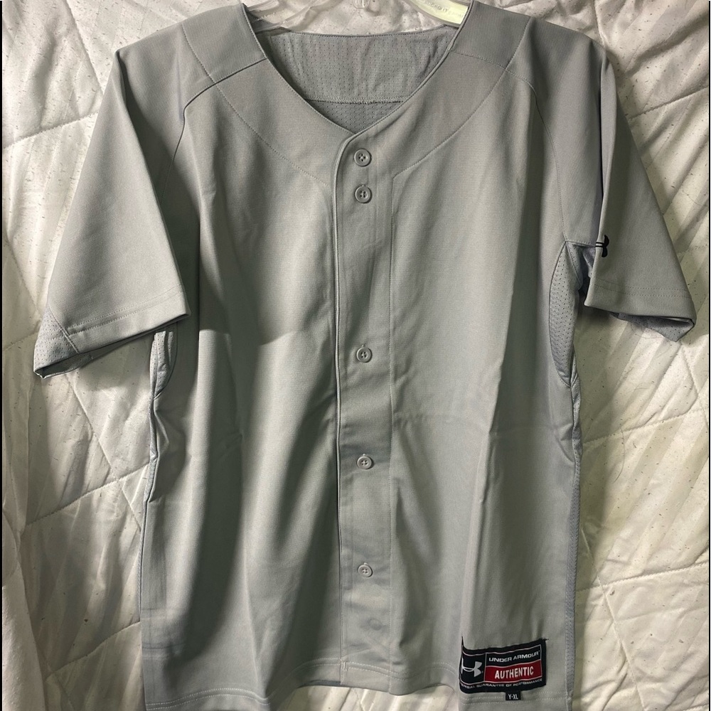 Under Armour Grey Youth XL Button Baseball Jersey